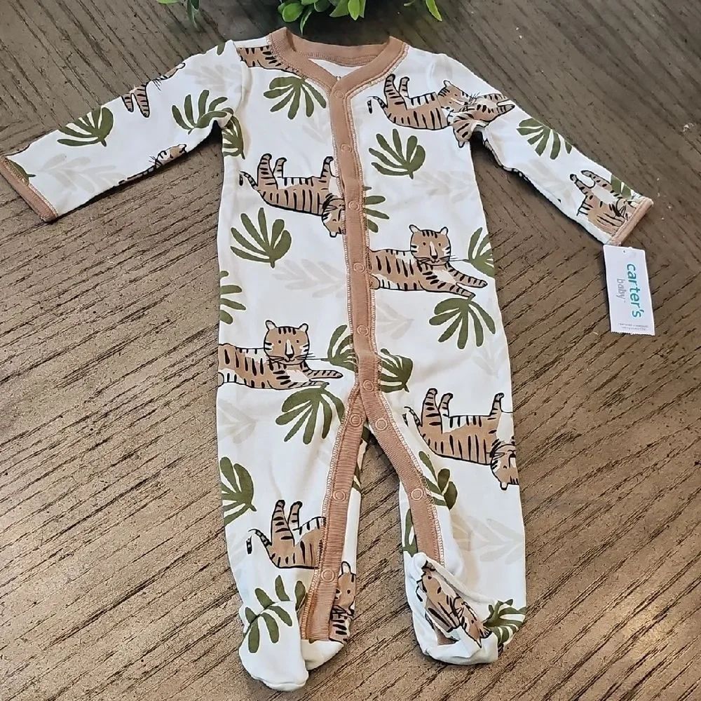 Carter's Jungle Tiger Baby Footie 6 Month NWT - White and Green